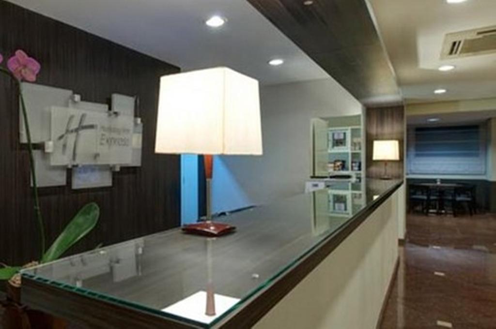 Holiday Inn Express Avenida Sumare São Paulo Ngoại thất bức ảnh
