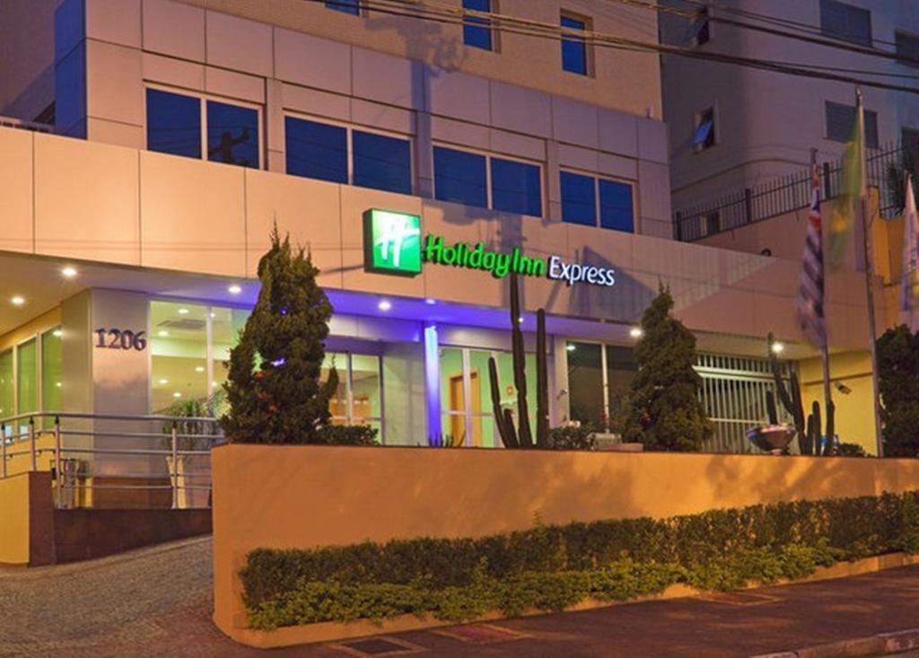 Holiday Inn Express Avenida Sumare São Paulo Ngoại thất bức ảnh