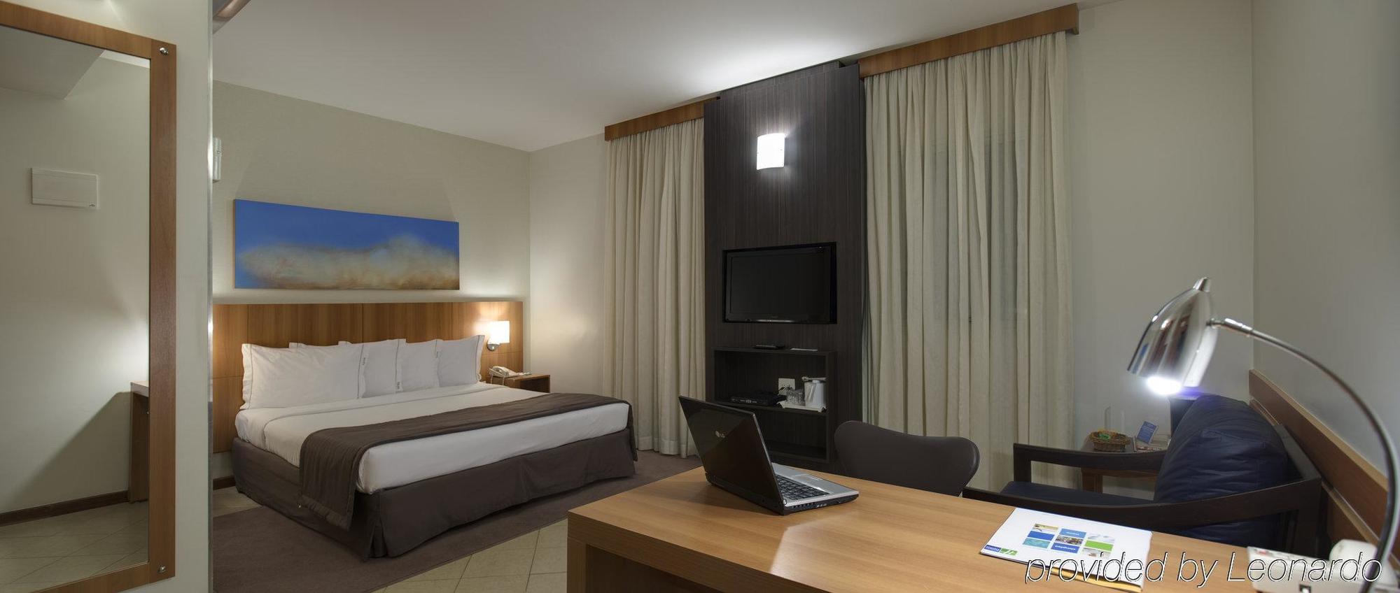 Holiday Inn Express Avenida Sumare São Paulo Ngoại thất bức ảnh