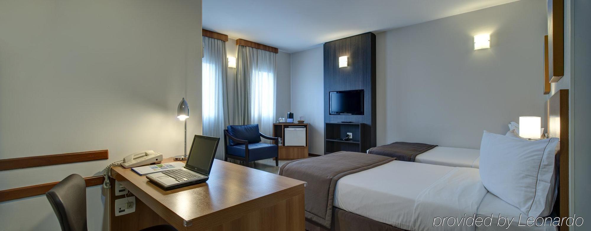 Holiday Inn Express Avenida Sumare São Paulo Ngoại thất bức ảnh