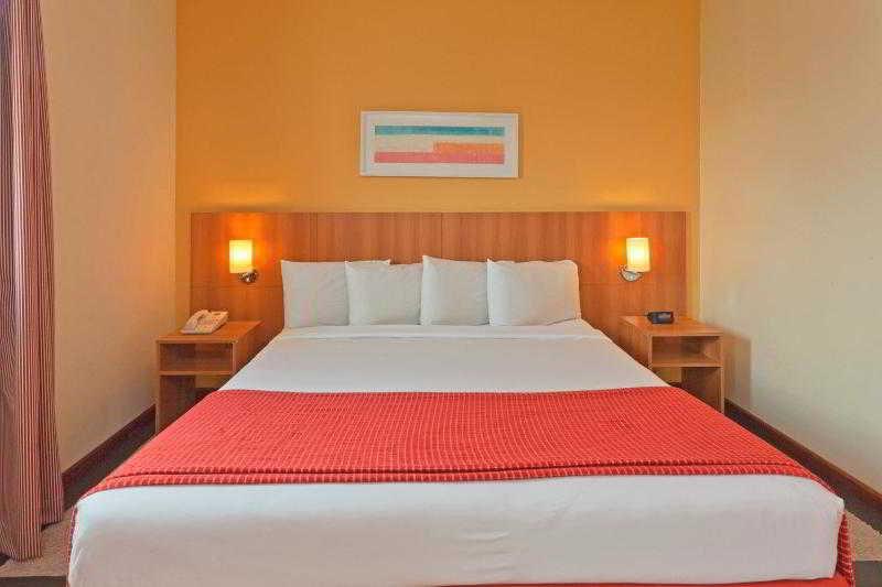 Holiday Inn Express Avenida Sumare São Paulo Phòng bức ảnh